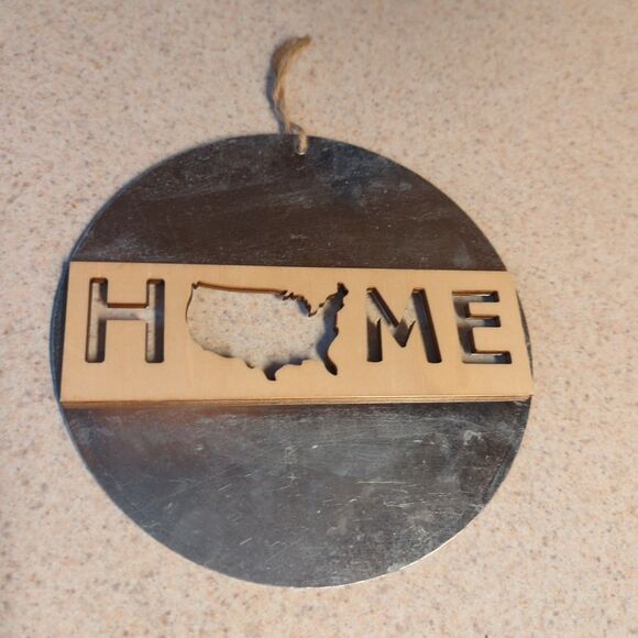 Home Sign Galvanized Metal Wood Round Farmhouse USA Map Ornament - Picture 1 of 3
